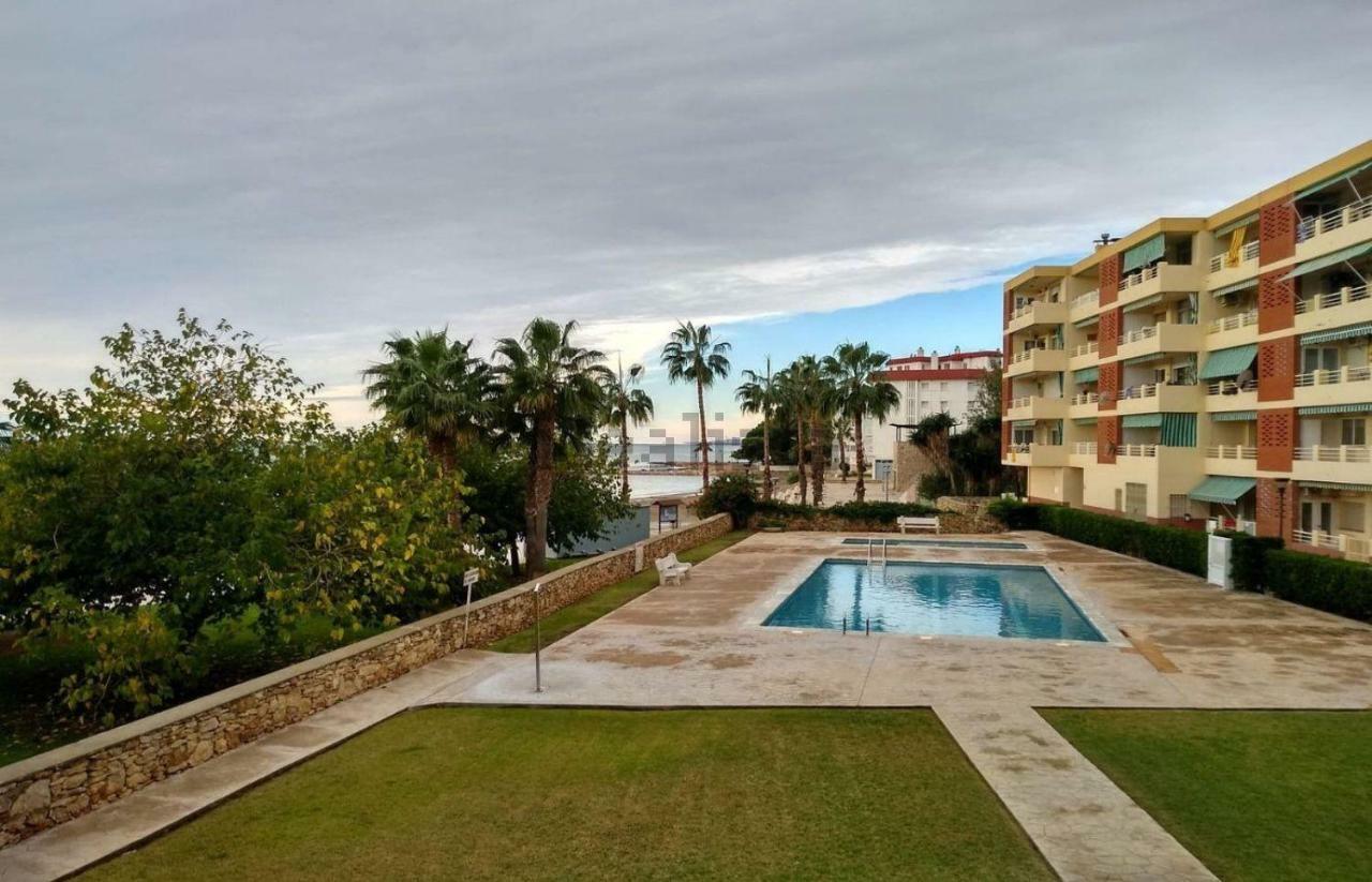 Primera Linea De Mar Con Piscina En Ebrehogar * Sant Carles De La Rapita