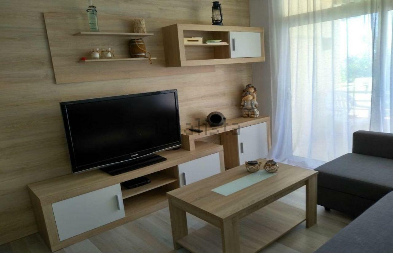 Apartment Primera Linea De Mar Con Piscina En Ebrehogar